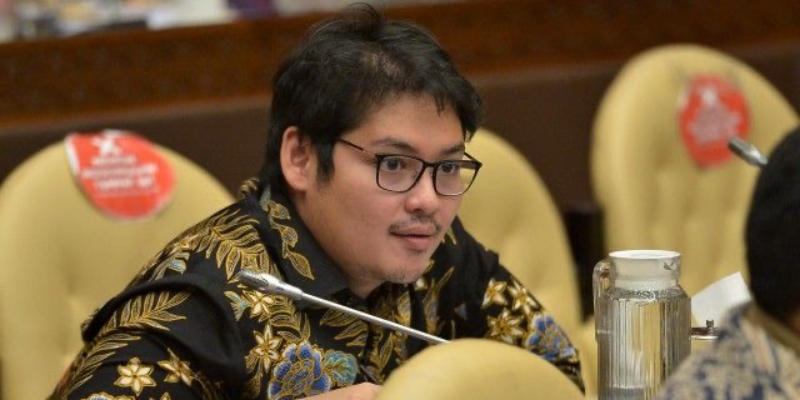 Bahas RUU KSDAE Ravindra Airlangga Konservasi Alam Krusial Bagi Hajat