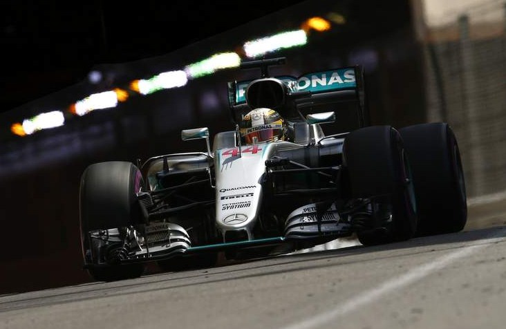 Hamilton Tercepat, Vettel Asapi Duo Red Bull Pada FP1 F1 Monaco