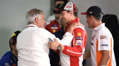 Giacomo Agostini Sebut Ducati Berjudi dengan Lorenzo