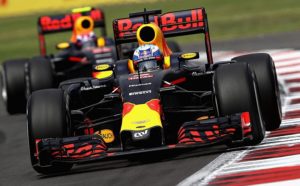Verstappen Tercepat, Red Bull Kuasai FP1 F1 Azerbaijan 2017
