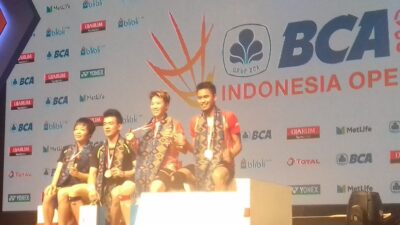 Kalahkan Unggulan 1 China, Owi / Butet Juara Indonesia Open 2017