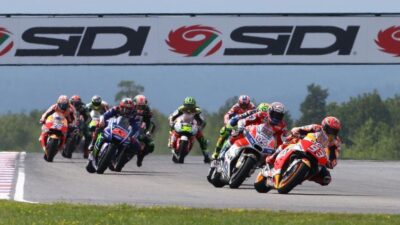 Hasil Kualifikasi MotoGP Austria : Raih Pole Position, Marquez Asapi Duo Ducati