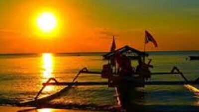 Senja Di Pantai Nipah Lombok Yang Luar Biasa Indah