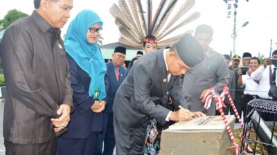 Tugu Adipura Untuk Beri Semangat Warga Kapuas Jaga Kebersihan, Harap Legislator Golkar