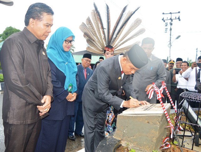 tugu