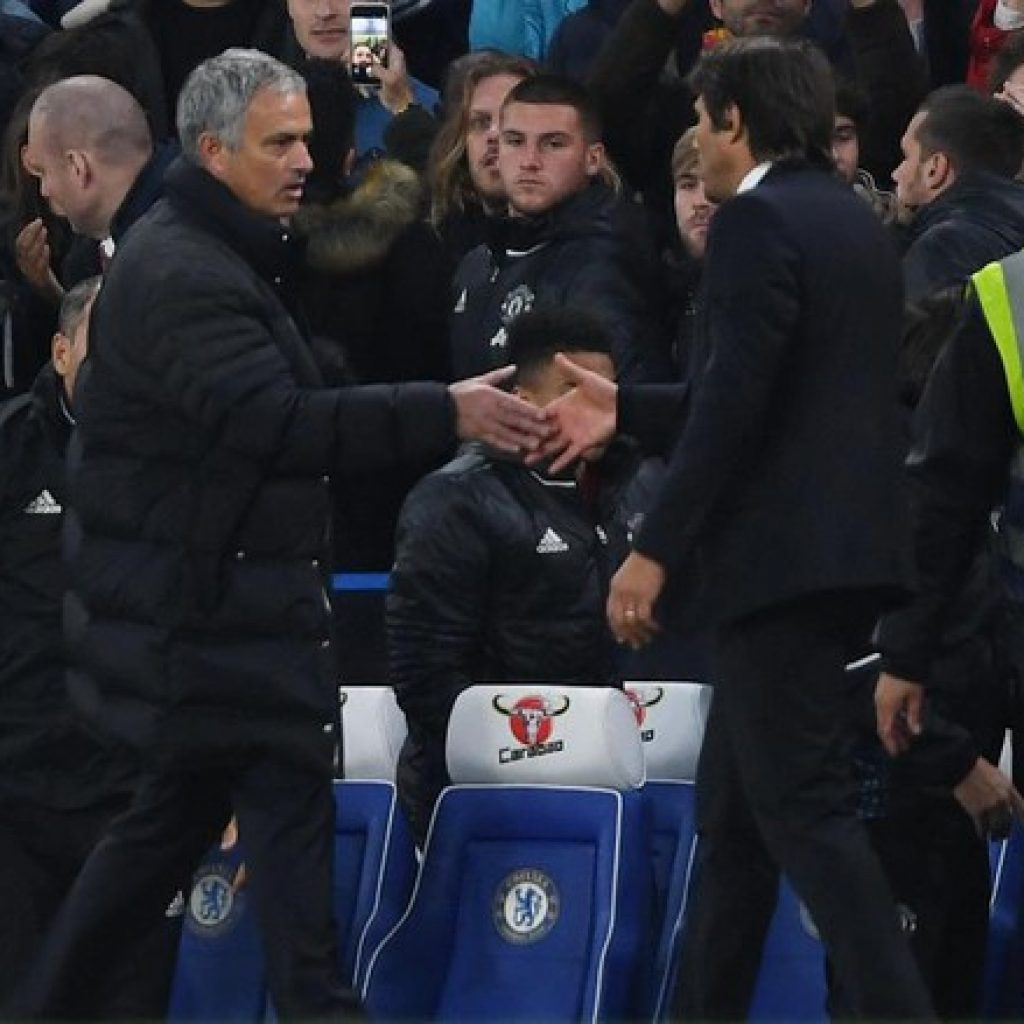 Mourinho Baru Sekali Menang Atas Conte