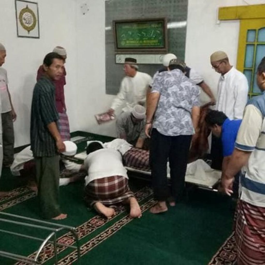 Marbot Wafat Saat Kumandangkan Adzan Shubuh