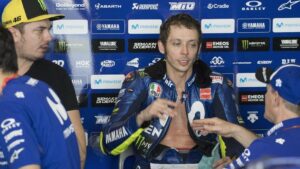 Valentino Rossi dan Maverick Vinales Bermasalah dengan Motor Baru