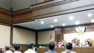 Jaksa Batal Hadirkan Akom di Sidang Setnov Karena Masih Lemah