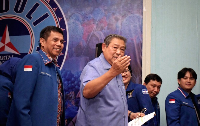 SBY Twitter Palsu Adu Domba