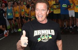 Schwarzenegger Jalani Operasi Jantung Darurat