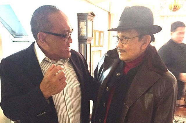 ARB Jenguk Habibie di Munchen