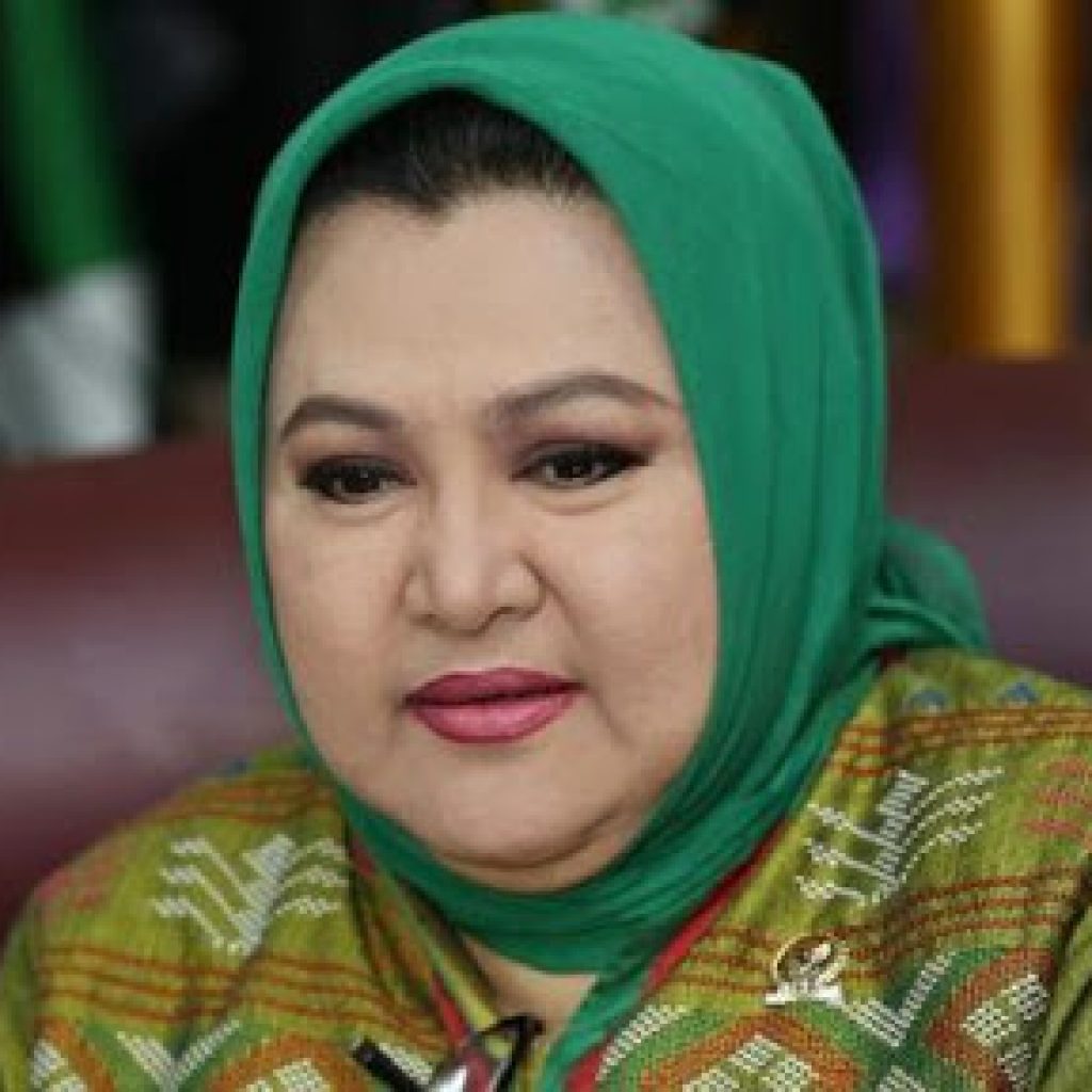 Emilia Contessa Maju Lagi Calon DPD RI Dari Jatim