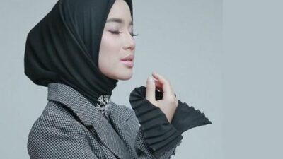 Mantab Berhijab, Chacha Frederica Makin Rajin Ikut Pengajian