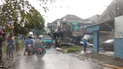 Puting Beliung Landa Yogyakarta, Puluhan Rumah Rusak