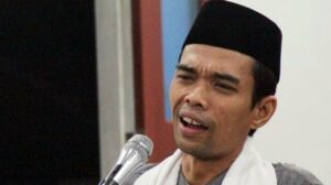 Ustadz Abdul Somad Ajak Umat Belanja Ke Warung Muslim