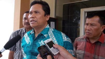 Harta Hampir 24 Miliar, Khofifah Cagub Jatim Terkaya