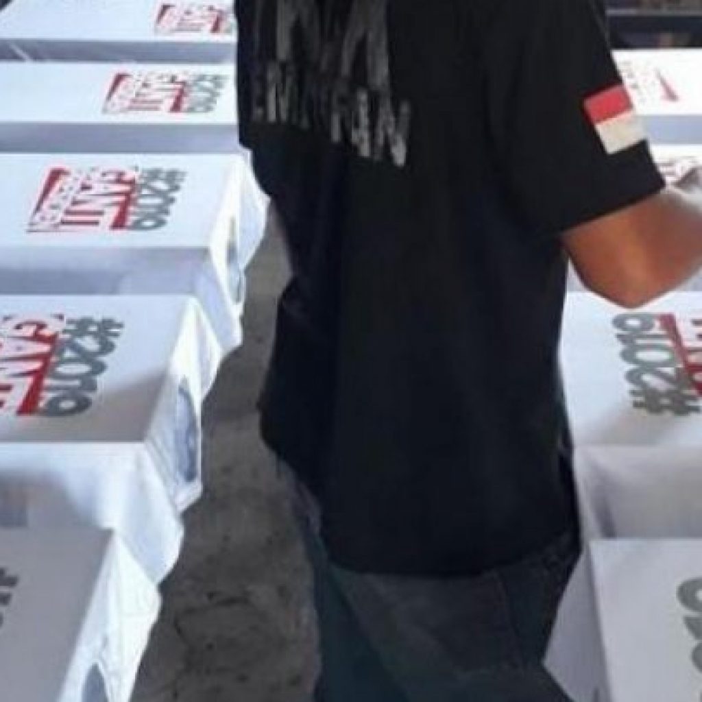Kaos Ganti Presiden