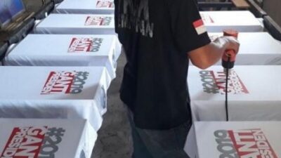 Kaos #GantiPresiden2019 Jadi Peluang Usaha Baru