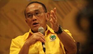 ARB Minta Golkar Ingatkan Jokowi Masalah TKA