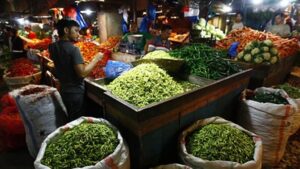Harga Bahan Kebutuhan Pokok Mulai Merangkak Naik