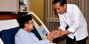 Jokowi Ungkap Penyebab Sakitnya BJ Habibie