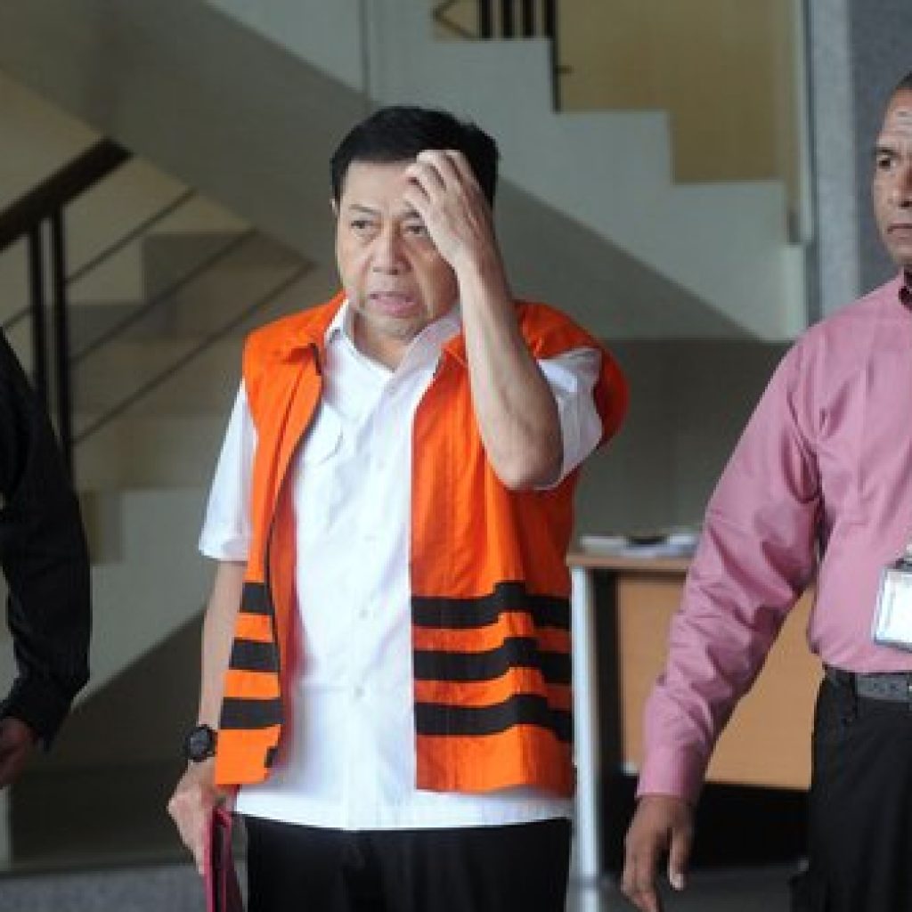 Setnov Bebas Bersyarat, Tetap Jalani Proses Wajib Lapor