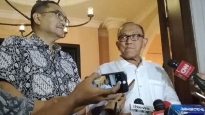 ARB Makan Malam Bareng Para Sekjen Koalisi Indonesia Kerja