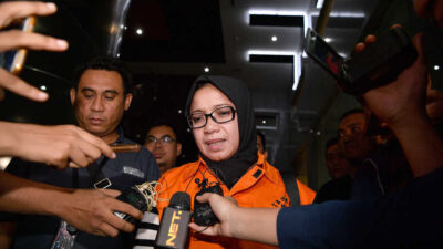 Eni Saragih Minta Golkar Kembalikan Sisa Uang PLTU Riau-1