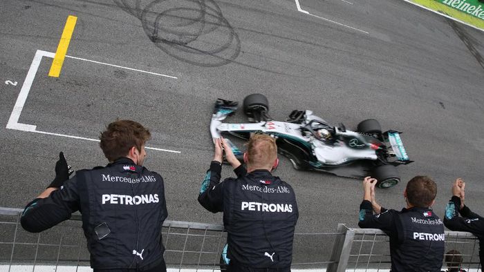Lewis Hamilton Juarai GP Brasil 2018 Radar Aktual