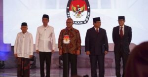 Survei Terbaru, Jokowi Hanya Unggul 2 Persen Di Atas Prabowo