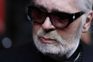 Desainer Multi Talenta Chanel, Karl Lagerefeld Meninggal Dunia