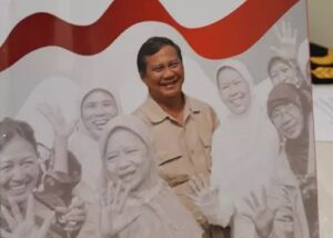 Emak-Emak Luncurkan Buku Tentang Prabowo, Ini Isinya