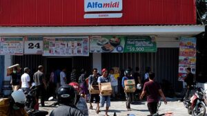 Ganti Rugi Penjarahan Tak Dibayar, 9 Pengusaha Palu Gugat Jokowi