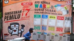 Prabowo Menang Di Barat, Jokowi Mungkin Di Timur