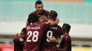 Pesta Gol, PSM Makassar Gilas Lao Toyota 7-3