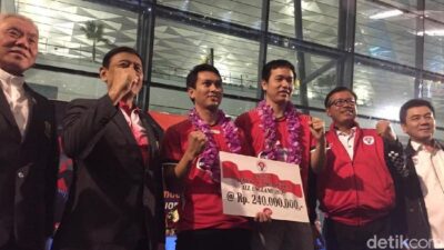 Hendra/Ahsan Diguyur Bonus Ratusan Juta Dari Kemenpora