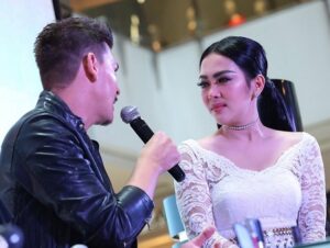 Syahrini dan Reino Barack Menikah? Kapan?
