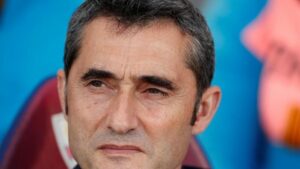 Turunkan Tim Cadangan, Valverde Puas Barca Diimbangi Huesca