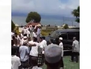 Tak Dapat Suara, Caleg Nasdem Ungkit Bantuan Karpet Masjid
