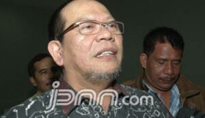 Warga Madura Siapkan Celurit, Tagih Janji La Nyalla Potong Leher