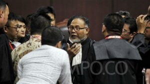 Tuntut Diskualifikasi Jokowi, Kubu Prabowo Harus Penuhi 6 Syarat Ini