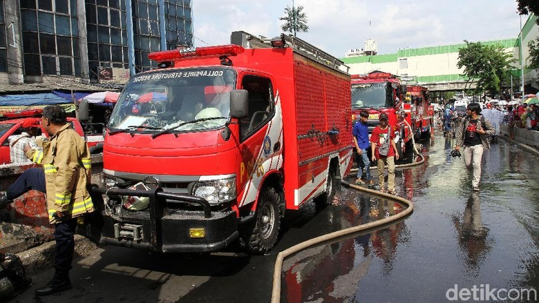 Mobil Damkar Pos Sunter Radar Aktual