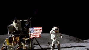 50 Tahun Apollo 11, Benarkah Pendaratan Manusia di Bulan Itu Hoaks?