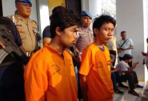 Demi Persahabatan, Pria Ini Tega Pacarnya Digilir Teman