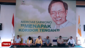 Sinulingga: Kutukan Partai Golkar Belum Berakhir