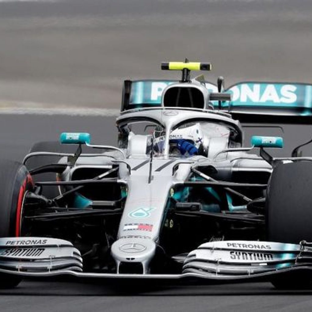 Bottas dan Hamilton Start Terdepan di F1 GP Inggris