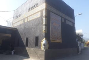 Masjid Unik Berbentuk Ka’bah di Baleendah, Bandung