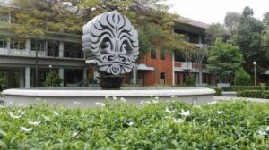 Heboh Cuitan Fresh Graduate UI Mengeluh Karena Ditawari Gaji Rp.8 Juta