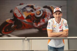 Absen Lagi di MotoGP Austria, Lorenzo Bikin Repsol Honda Kecewa